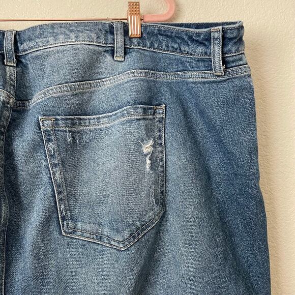 Torrid Jeans Womens 28 Plus Blue Straight High Rise Button Fly Distressed Cotton - Picture 8 of 13
